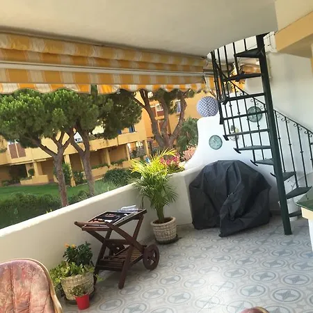 Ocean Point Apartment Sitio de Calahonda Exterior photo